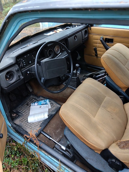 Volvo 145 3 of 7