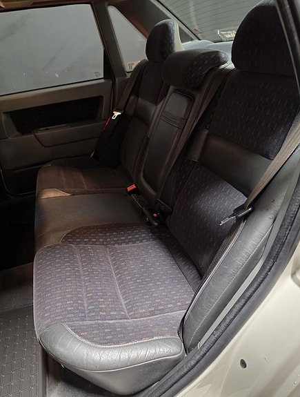 Volvo 850 16 of 18