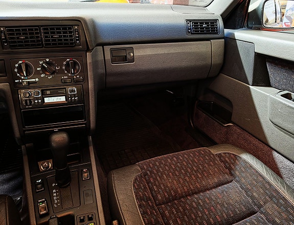 Volvo 850 14 of 18