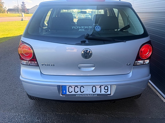 Volkswagen Polo 4 of 10