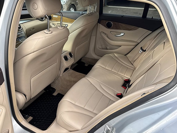 Mercedes-Benz C250 d 15 of 30