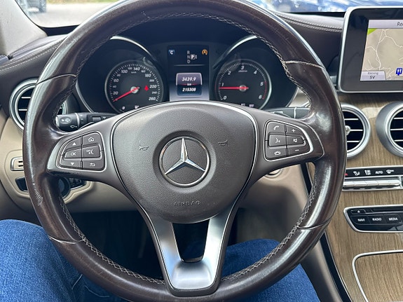 Mercedes-Benz C250 d 21 of 30