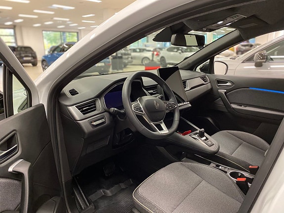 Renault Captur 8 of 10