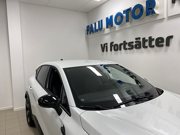 Renault Captur 3 of 10