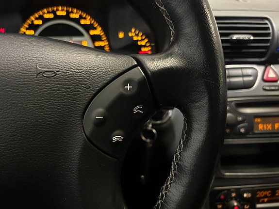 Mercedes-Benz C32 27 of 28