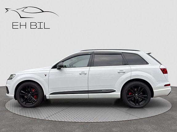 Audi Q7 4 of 19