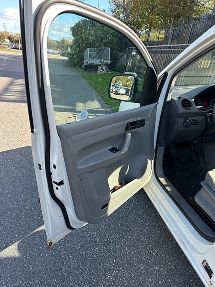 Volkswagen Caddy 6 of 7