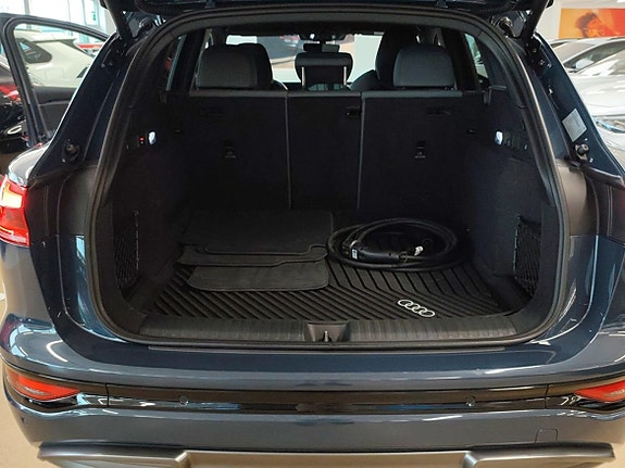 Audi Q6 e-tron 23 of 25