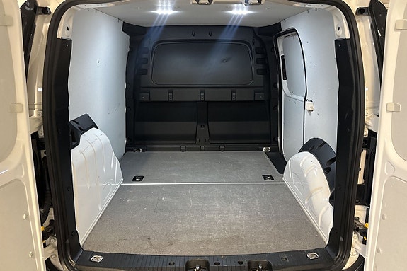 Volkswagen Caddy 16 of 17