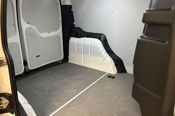Volkswagen Caddy 15 of 17