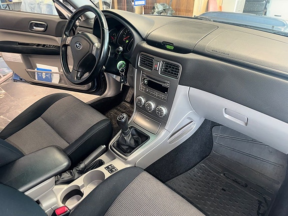 Subaru Forester 13 of 17