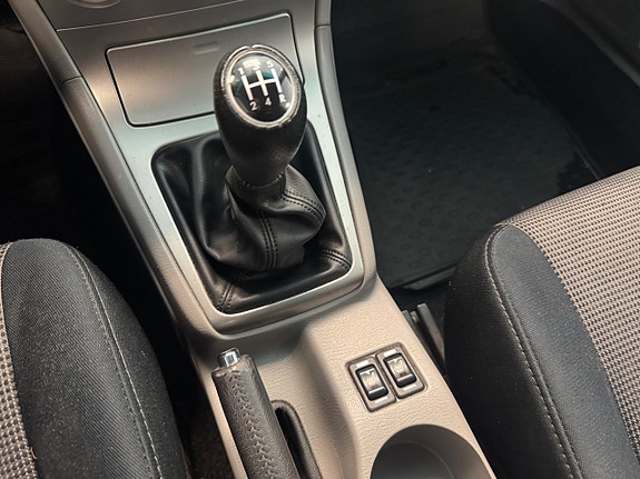 Subaru Forester 16 of 17
