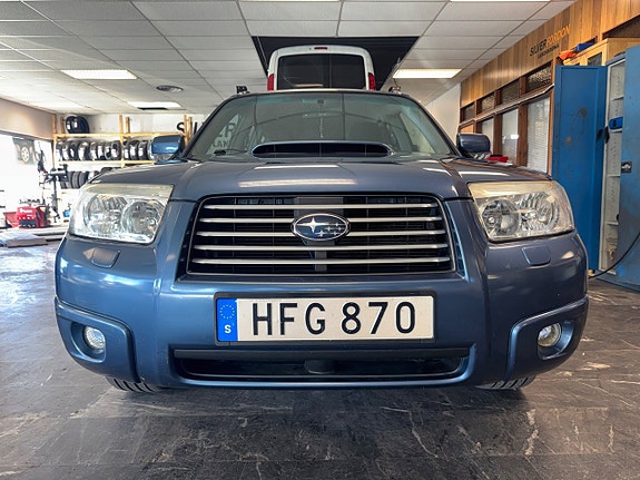 Subaru Forester 2 of 17