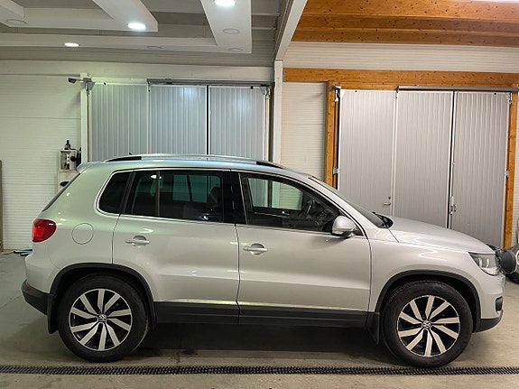 Volkswagen Tiguan 12 of 12