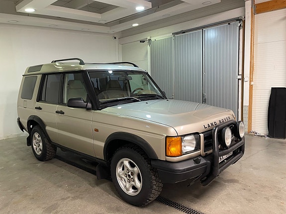 Land Rover Discovery 3 of 14