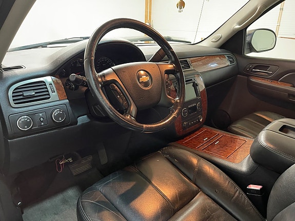 Chevrolet Avalanche 6 of 14