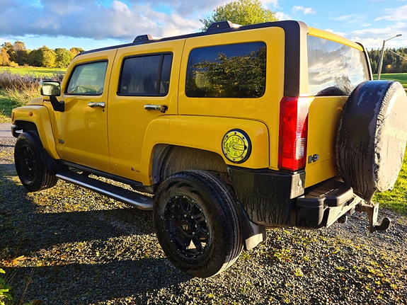 Hummer H3 3 of 8