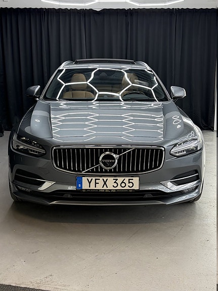Volvo V90 11 of 14