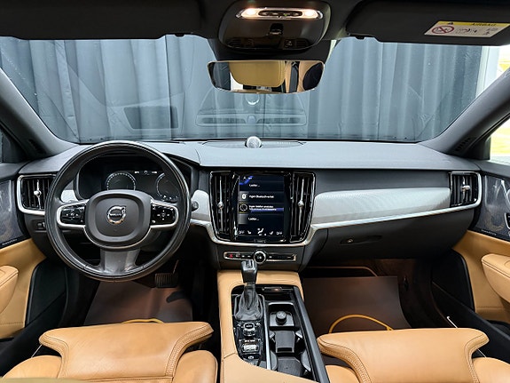 Volvo V90 9 of 14