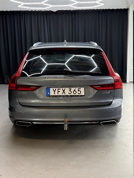 Volvo V90 10 of 14