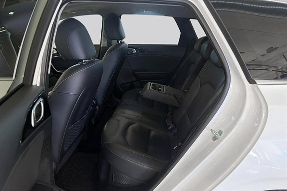 Kia Ceed 11 of 22