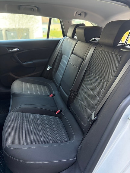 Opel Insignia 6 of 8