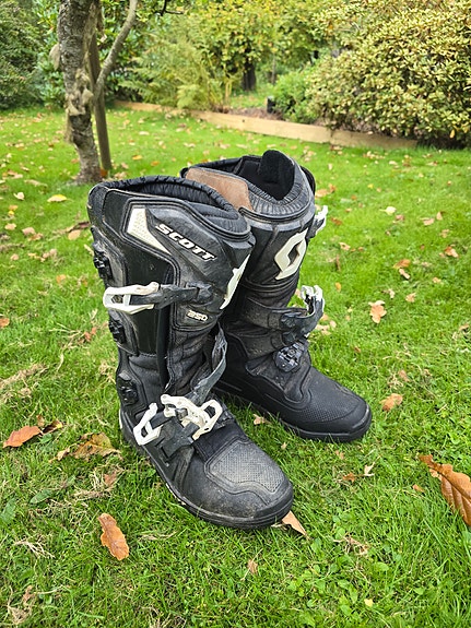 Product image 1 of 6