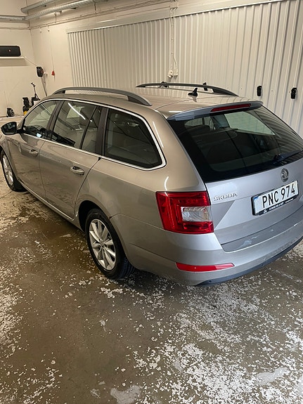 Skoda Octavia 5 of 19