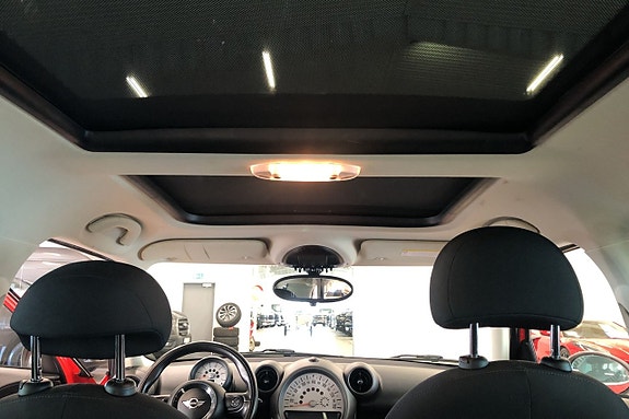 MINI Countryman Cooper D 9 of 12