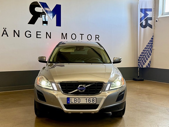 Volvo XC60 6 of 16