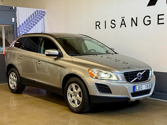 Volvo XC60 4 of 16