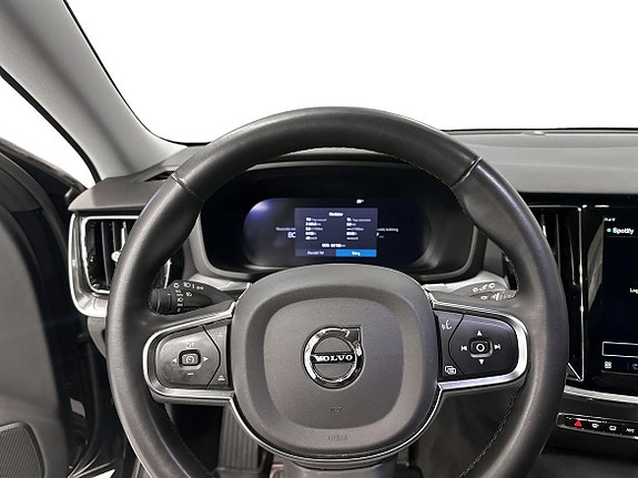 Volvo V60 9 of 12