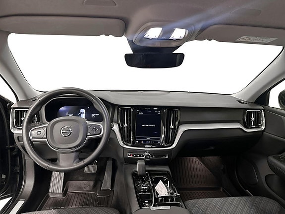 Volvo V60 8 of 12