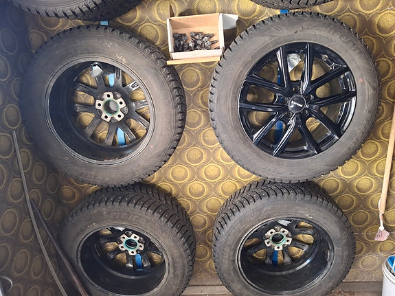 Product image 1 of 4