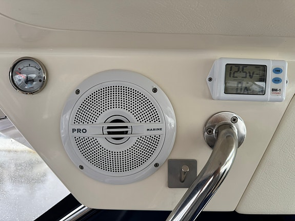 HÖSTDEAL- Aquador 26 HT – totalrenoverad motor 10 of 20
