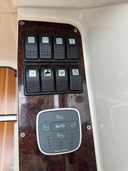 HÖSTDEAL- Aquador 26 HT – totalrenoverad motor 7 of 20