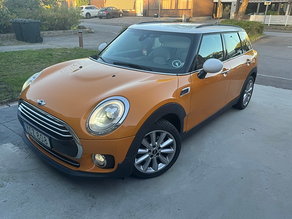 MINI Cooper 2 of 8