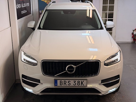 Volvo XC90 6 of 24