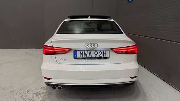 Audi A3 8 of 26