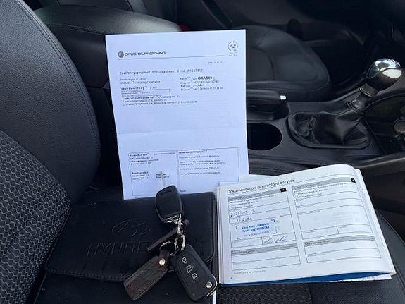 Hyundai ix35 2 of 7