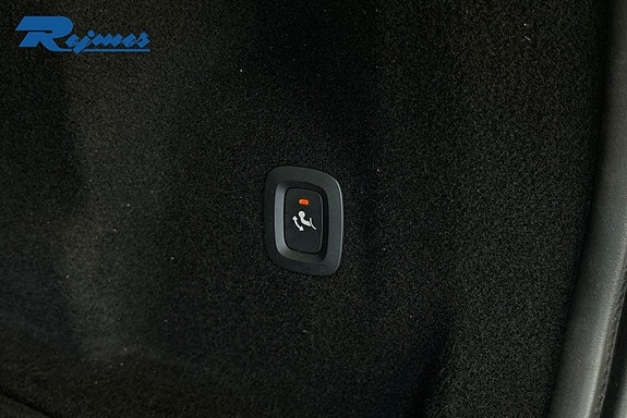 Volvo XC60 21 of 26