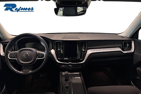 Volvo XC60 14 of 26
