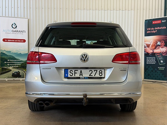 Volkswagen Passat 6 of 17