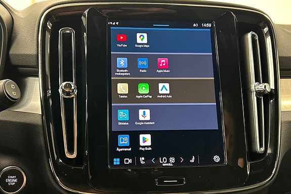 Volvo XC40 15 of 30