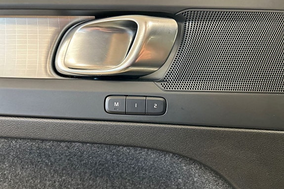 Volvo XC40 26 of 30
