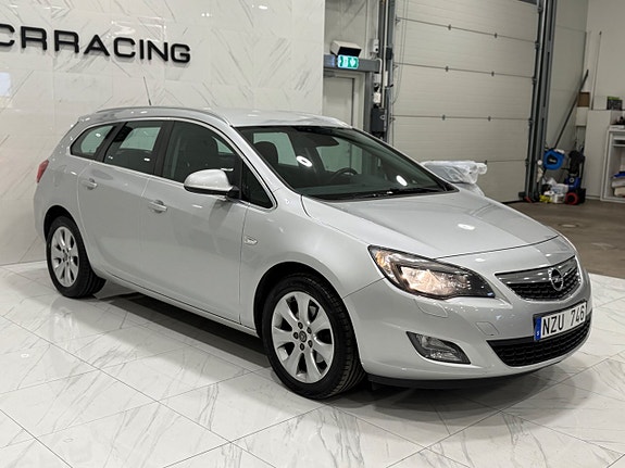 Opel Astra 3 of 15
