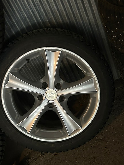 Volkswagen Passat Alltrack 16 of 19
