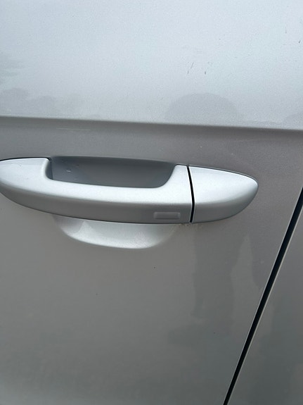 Volkswagen Passat Alltrack 13 of 19