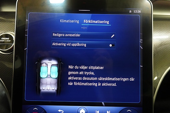 Mercedes-Benz C300 14 of 26