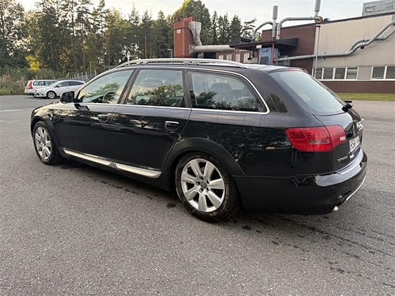 Audi A6 allroad 2 of 16